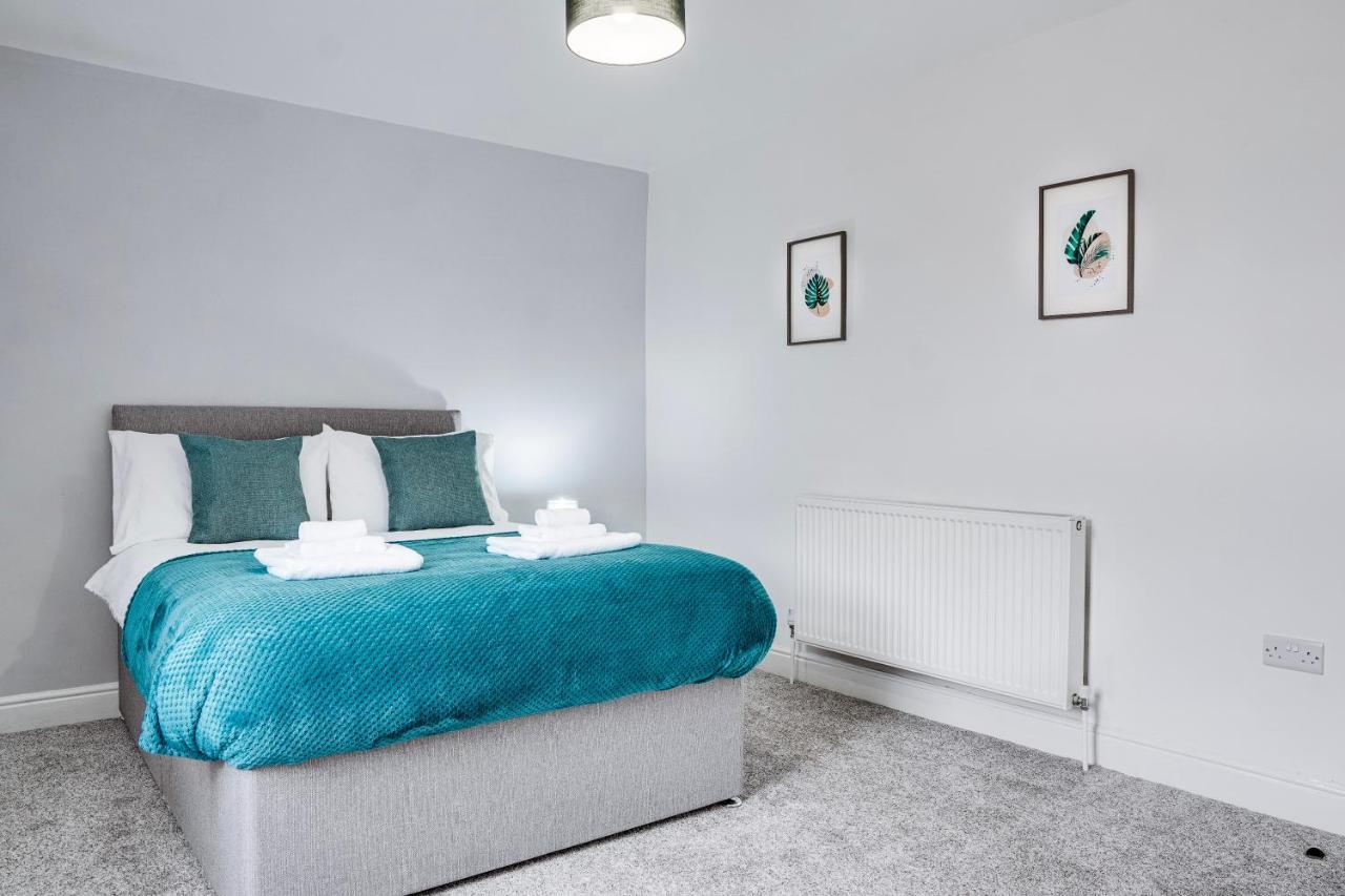 Spacious 4 Bedroom House Near Leeds Cc Beeston Hill Kültér fotó